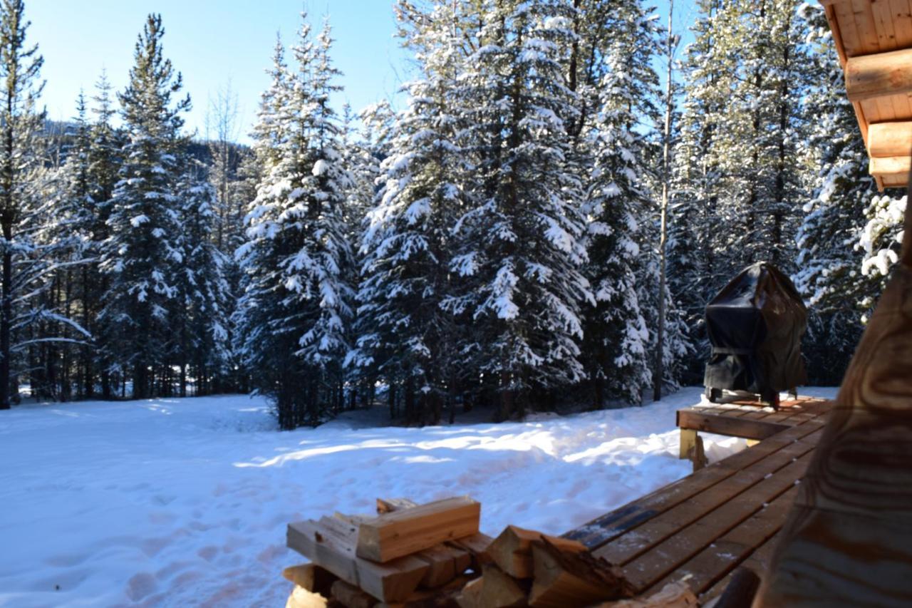Rock Lake Lodge Provincial Park Rocky Mountain Escape Dome & Log Cabin Rentals - Rock Lake מראה חיצוני תמונה