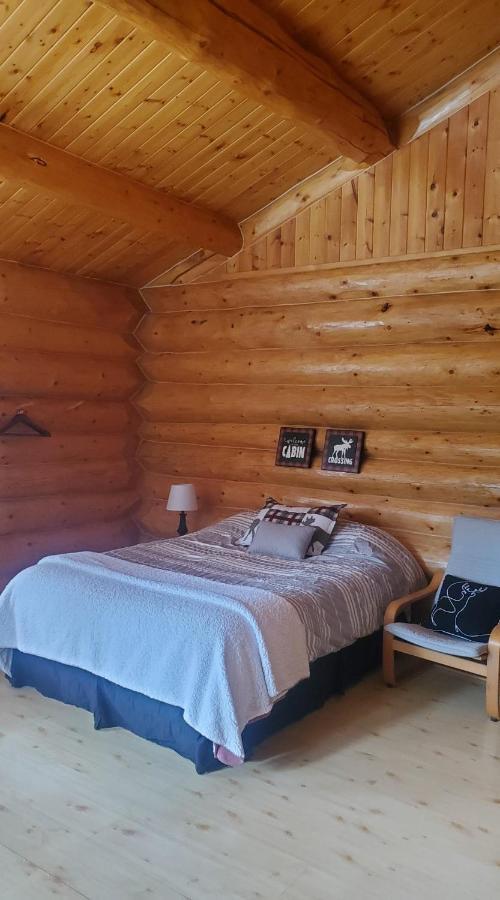 Rock Lake Lodge Provincial Park Rocky Mountain Escape Dome & Log Cabin Rentals - Rock Lake מראה חיצוני תמונה