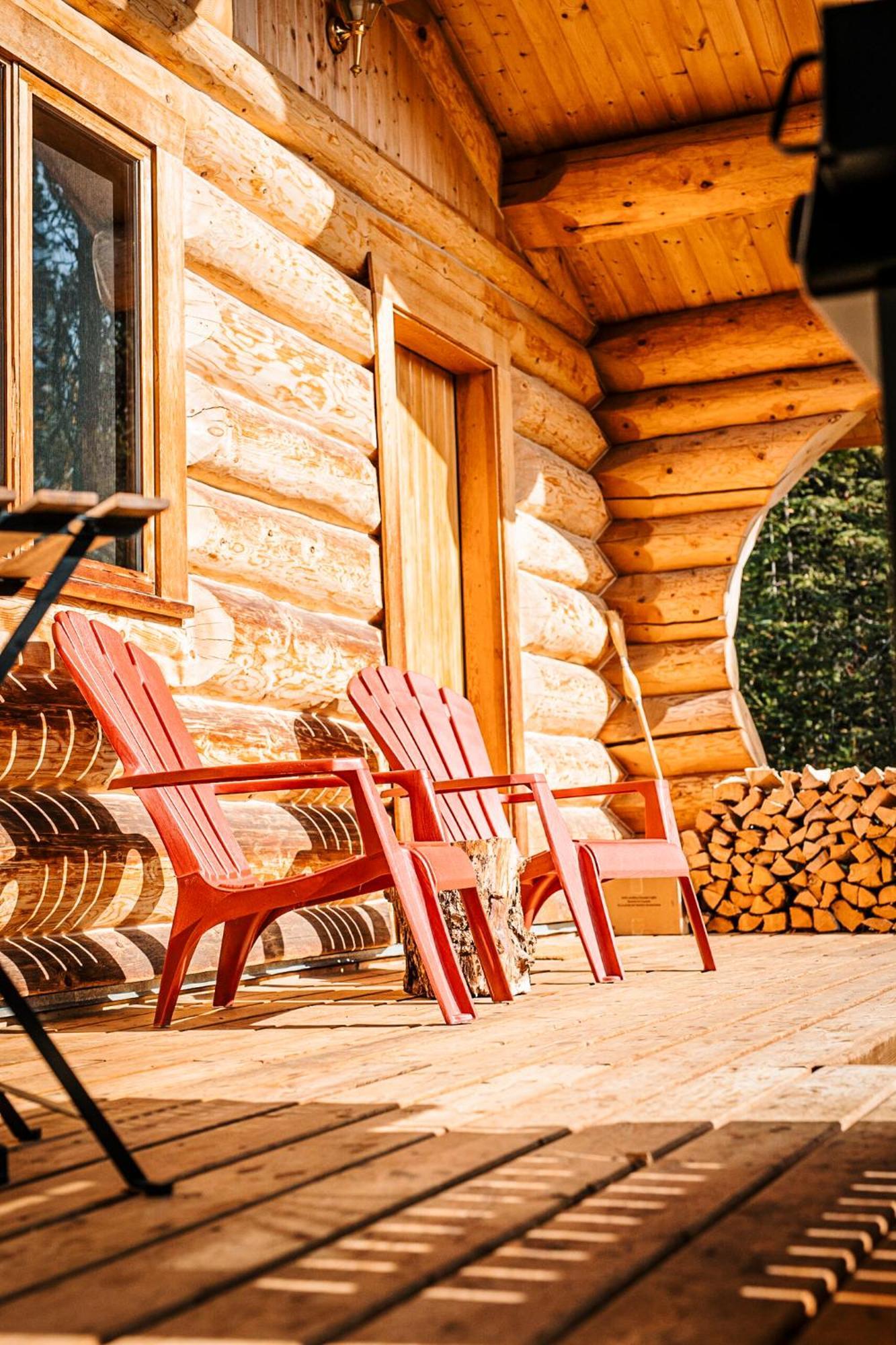 Rock Lake Lodge Provincial Park Rocky Mountain Escape Dome & Log Cabin Rentals - Rock Lake מראה חיצוני תמונה